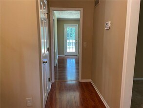1397 Brookcliff Dr in Marietta, GA - Building Photo - Building Photo