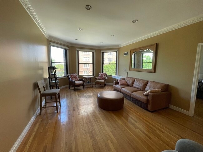 property at 4 Charlesgate E