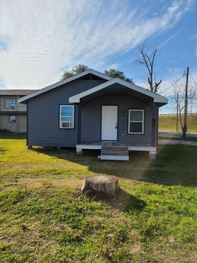 property at 200 Holmes St