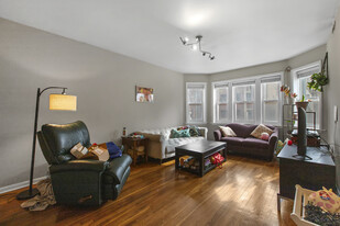1524 N Artesian Ave, Unit 1 in Chicago, IL - Building Photo