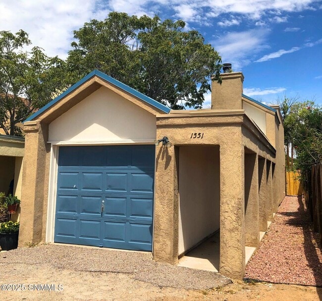 property at 1551 Elder St
