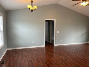 4939 Benders Ferry Rd in Mount Juliet, TN - Building Photo - Building Photo