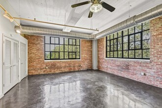 Hyacinth Lofts in Cleveland, OH - Building Photo - Building Photo