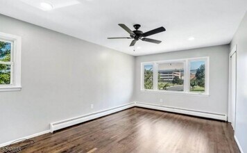 297 E Scott Ave-Unit -2 in Rahway, NJ - Building Photo - Building Photo
