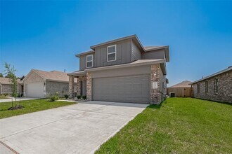 6026 Georgina Falls Dr in Spring, TX - Foto de edificio - Building Photo