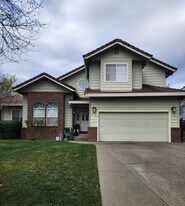 848 Granada Ln in Vacaville, CA - Building Photo