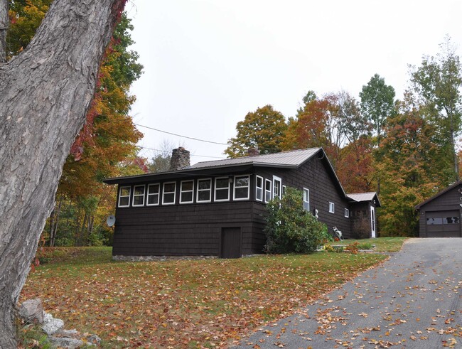 445 Spofford Rd in Westmoreland, NH - Building Photo - Building Photo