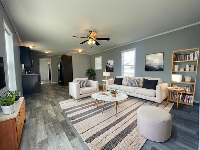 property at 15864 Marentette Dr