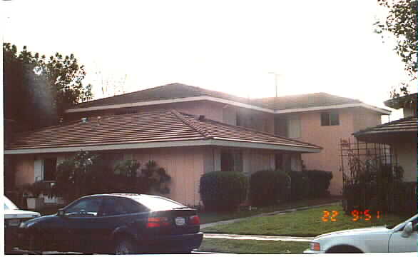 13182 Newport Ave in Garden Grove, CA - Building Photo - Building Photo