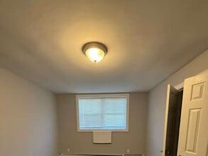 394 Park Ave in Orange, NJ - Foto de edificio - Building Photo