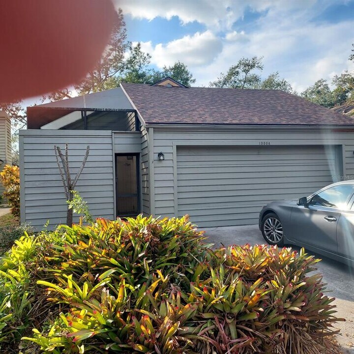 13804 Lazy Oak Dr in Tampa, FL - Building Photo