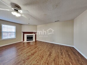 5622 N Jefferson Dr in McCordsville, IN - Building Photo - Building Photo