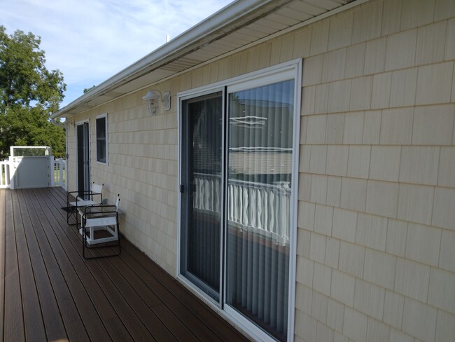 220 Riverview Ave in Camden, NC - Building Photo - Building Photo