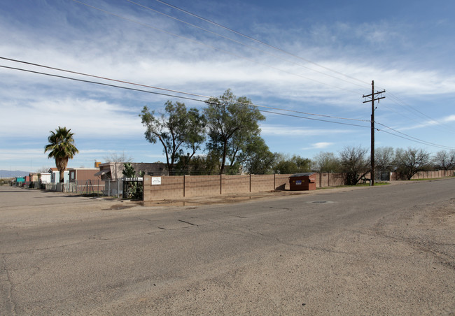 Cottonwood Lane Mobile Pk in Tucson, AZ - Foto de edificio - Building Photo