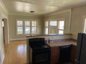 636 Jackson St in Oshkosh, WI - Building Photo - Building Photo