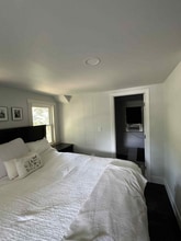 134 School St in Sanford, ME - Foto de edificio - Building Photo