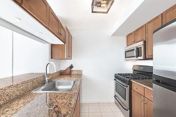 520 West 23rd Street