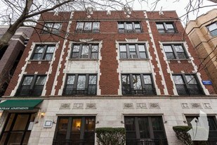 837 W Wolfram St in Chicago, IL - Building Photo