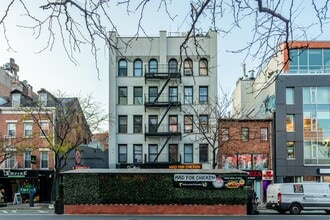 151 8th Ave in New York, NY - Building Photo - Primary Photo