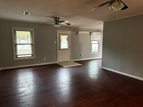 1401 Springdale St in Waco, TX - Building Photo - Building Photo