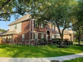 5319 Ashley Way Ct in Sugar Land, TX - Building Photo