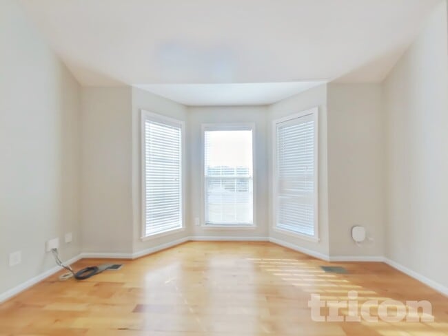 125 Palm Lake Dr in Canton, GA - Building Photo - Building Photo