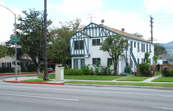 1000 W Glenoaks Blvd in Glendale, CA - Building Photo - Building Photo