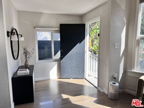 5623 Homeside Ave in Los Angeles, CA - Building Photo - Building Photo