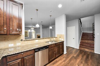 6306 Bain Dr in Missouri City, TX - Building Photo - Building Photo