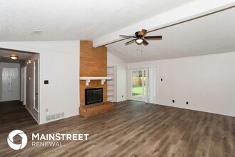 1826 El Paso St in Lewisville, TX - Building Photo - Building Photo