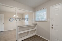 1112 Cornish St NE photo'