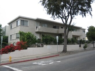 1711 Delaware Ave in Santa Monica, CA - Foto de edificio - Building Photo