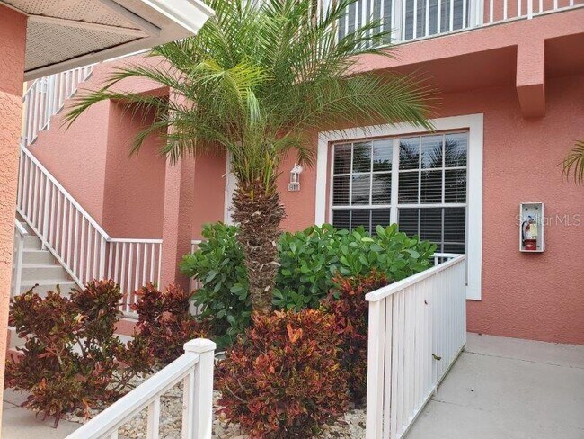 2002 Bal Harbor Blvd in Punta Gorda, FL - Building Photo - Building Photo