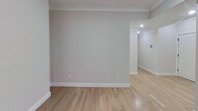 51 Wood Ave, Unit 1 in Boston, MA - Building Photo - Building Photo