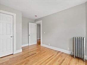 40 Ripley Rd, Unit 2 in Boston, MA - Building Photo - Building Photo