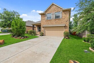 105 Logan Pass Ct in Montgomery, TX - Building Photo - Building Photo