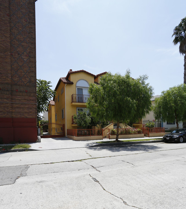 810 S Gramercy Pl in Los Angeles, CA - Foto de edificio