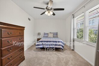 115 S Mendenhall St in Greensboro, NC - Building Photo - Building Photo