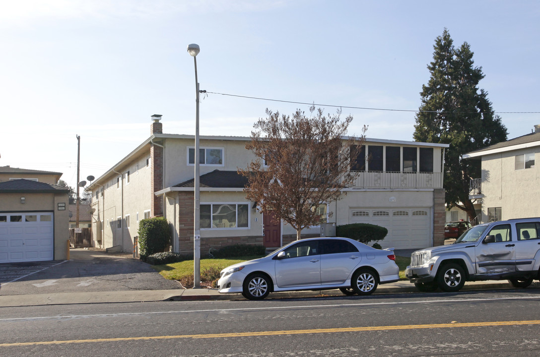 2134 Monroe St in Santa Clara, CA - Foto de edificio