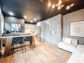 272-278-278 Winton Rd N in Rochester, NY - Building Photo - Building Photo