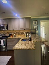 2604 Boswell Ave in Alexandria, VA - Foto de edificio - Building Photo