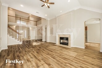 8336 Mountainview Dr in Dallas, TX - Foto de edificio - Building Photo