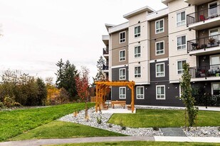 Timber Terrace in North Cowichan, BC - Building Photo