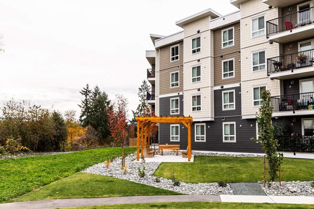 Timber Terrace in North Cowichan, BC - Building Photo