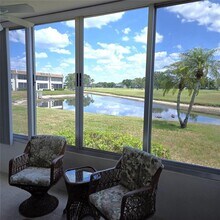 7193 W Country Club Dr N in Sarasota, FL - Building Photo - Building Photo