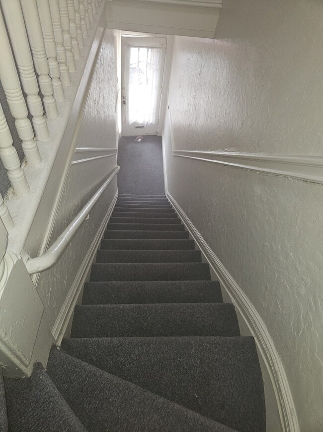 951 Shotwell St, Unit 951 in San Francisco, CA - Foto de edificio - Building Photo