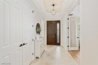 28557 Westmeath Ct in Bonita Springs, FL - Foto de edificio - Building Photo