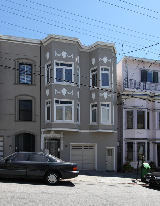 1379 Vallejo St in San Francisco, CA - Building Photo