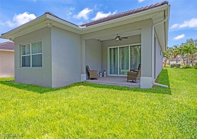 property at 2737 Linda Dr