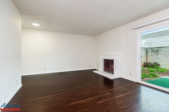 1178-1180 W Olive Ave in Sunnyvale, CA - Building Photo - Building Photo